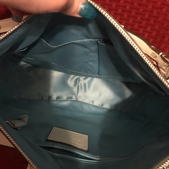 Authentic coach - Picture 3 of 8